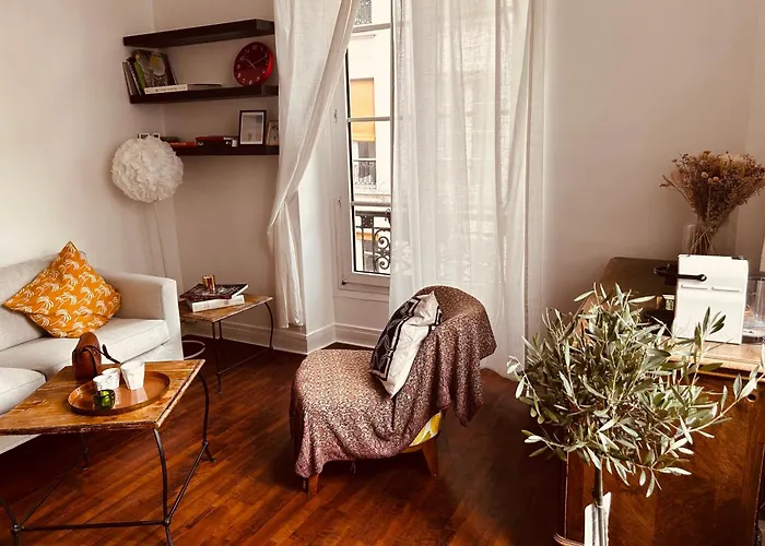 דירה En Plein Coeur Du Marais *